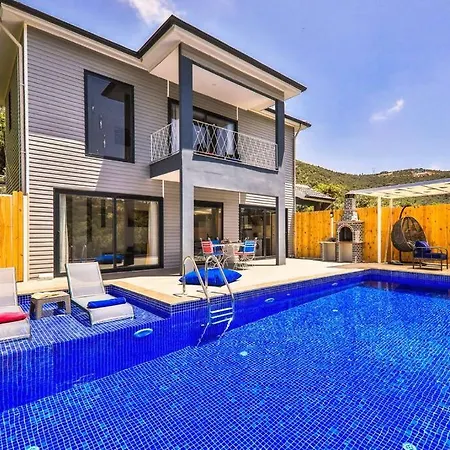 Yagmur Queen / Kalkan Villa Kaş